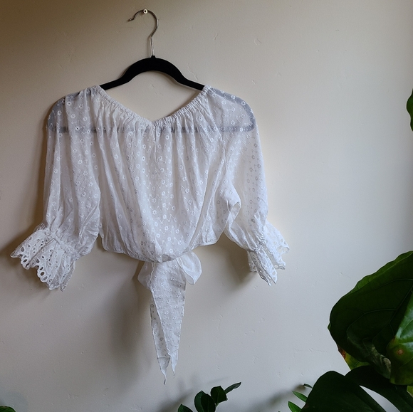 SWAPPED - NWT Daisy Chain Tie Top - Picture 6 of 12